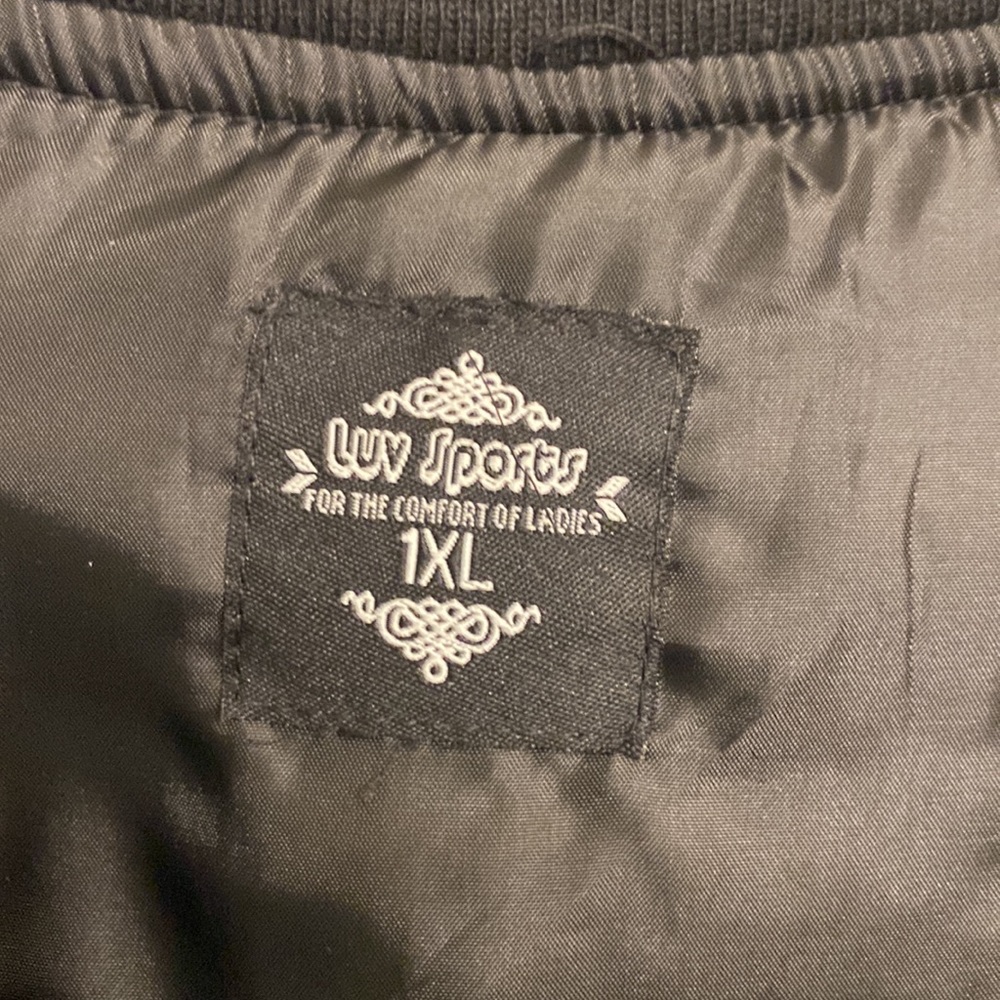 Bomber Jacket - Picture 4 of 6